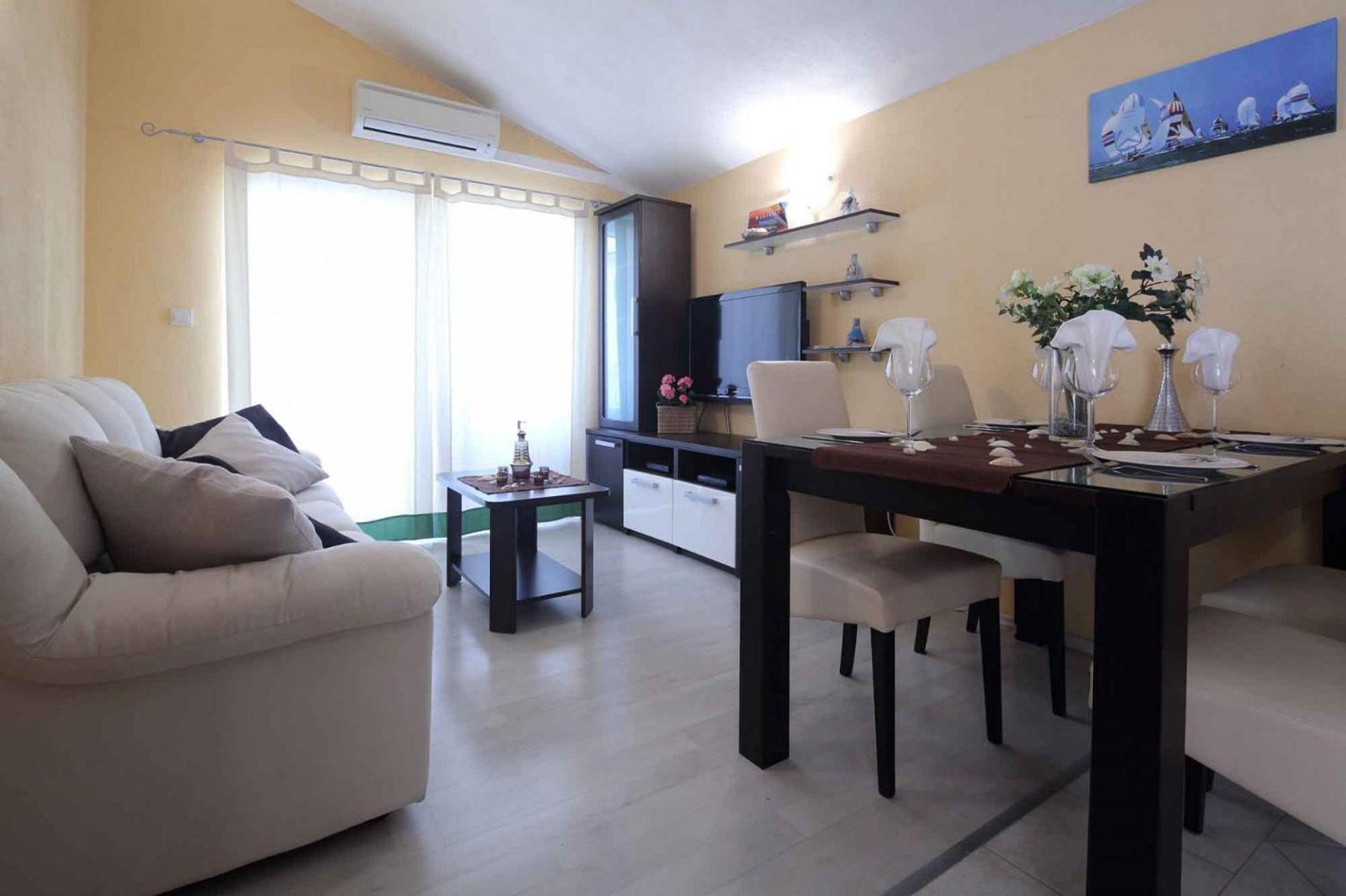 Apps And Room Goran In The Center Makarska Buitenkant foto